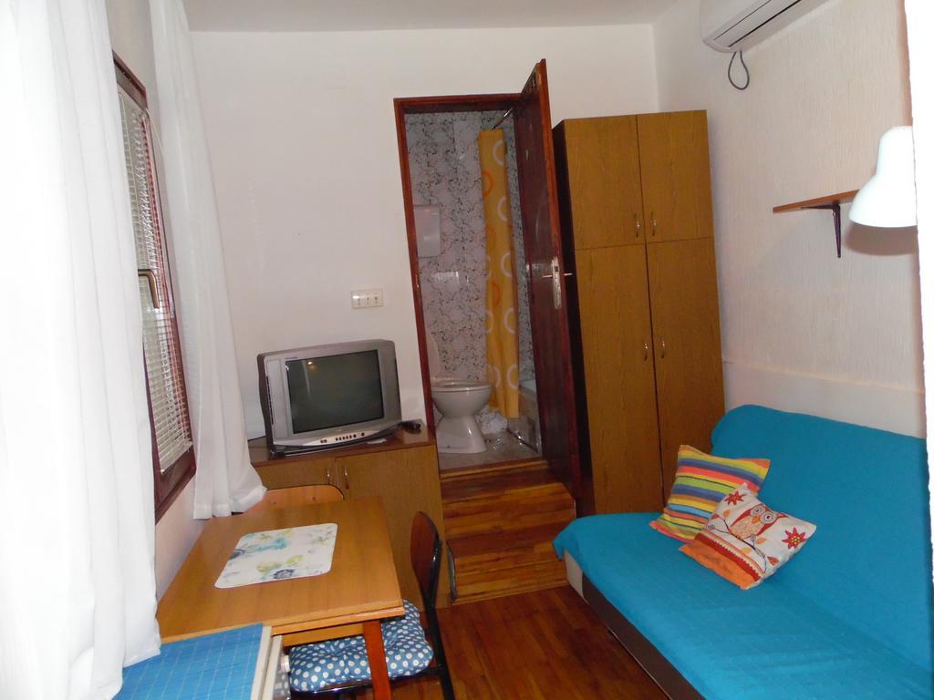 Studio Kalenic Belgrado Esterno foto